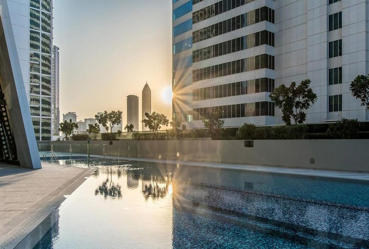 Luxury Studios With Burj Khalifa Or Canal View In Downtown - Marquise Square Tower Dubai Esterno foto