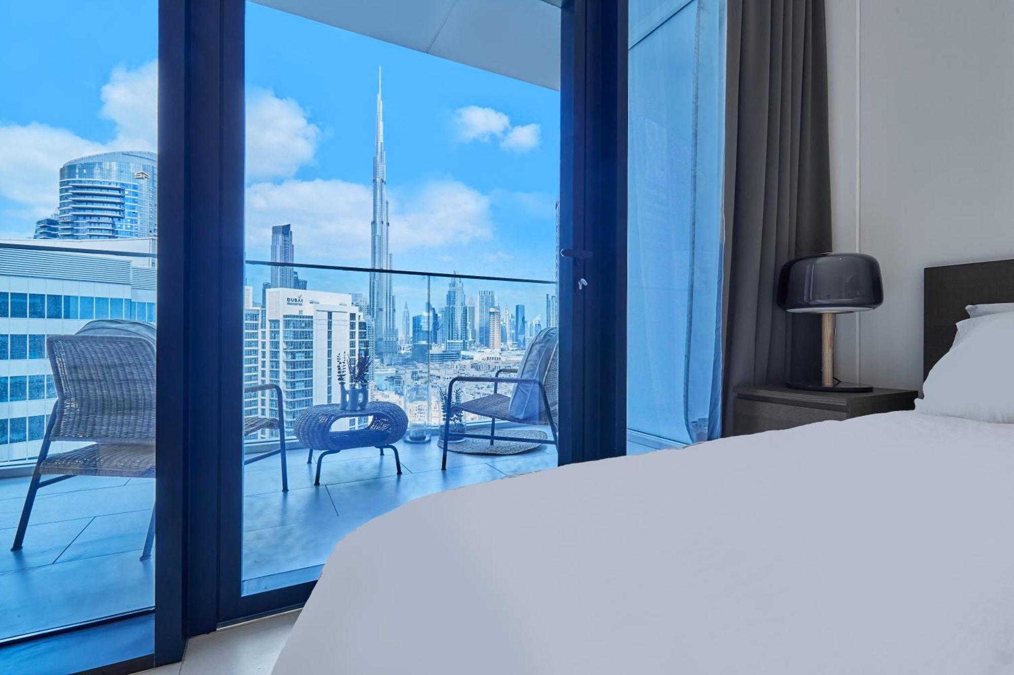 Luxury Studios With Burj Khalifa Or Canal View In Downtown - Marquise Square Tower Dubai Esterno foto